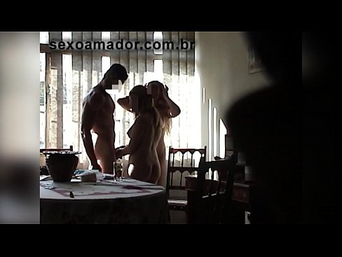 ❤️ Babaturan séks ngajak saurang lalaki raksasa sareng tiluan sareng anjeunna ❤ video porno dina su.pinkporno.ru ❤